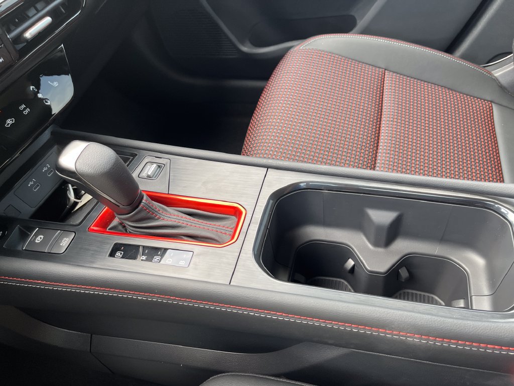 New 2027 Nissan Kicks SR AWD/4WD image 20