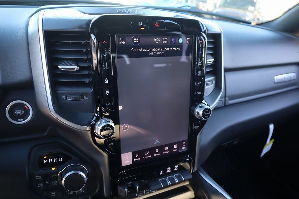 New 2026 RAM 1500 4x4 Crew Cab image 7