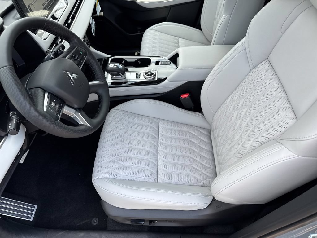New 2026 Mitsubishi Outlander SEL AWD/4WD image 24