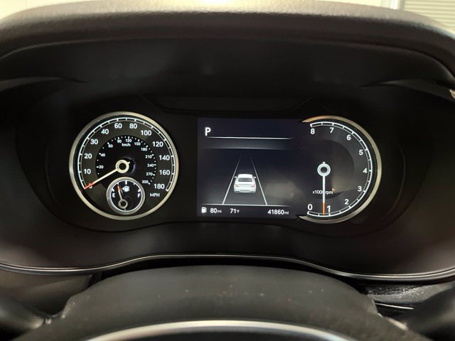 Used 2025 Genesis G70 2.5T RWD image 25