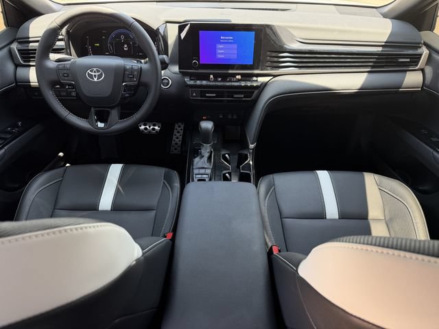 Used 2026 Toyota Camry SE w/ Convenience Package FWD image 10