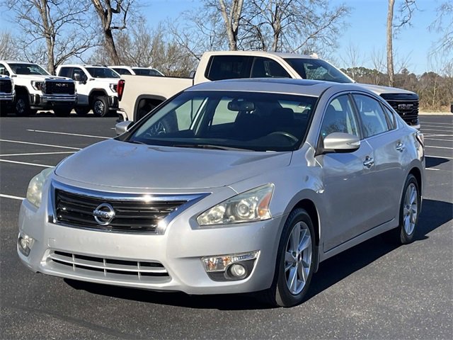 Used 2015 Nissan Altima 2.5 SV w/ Convenience Package image 1