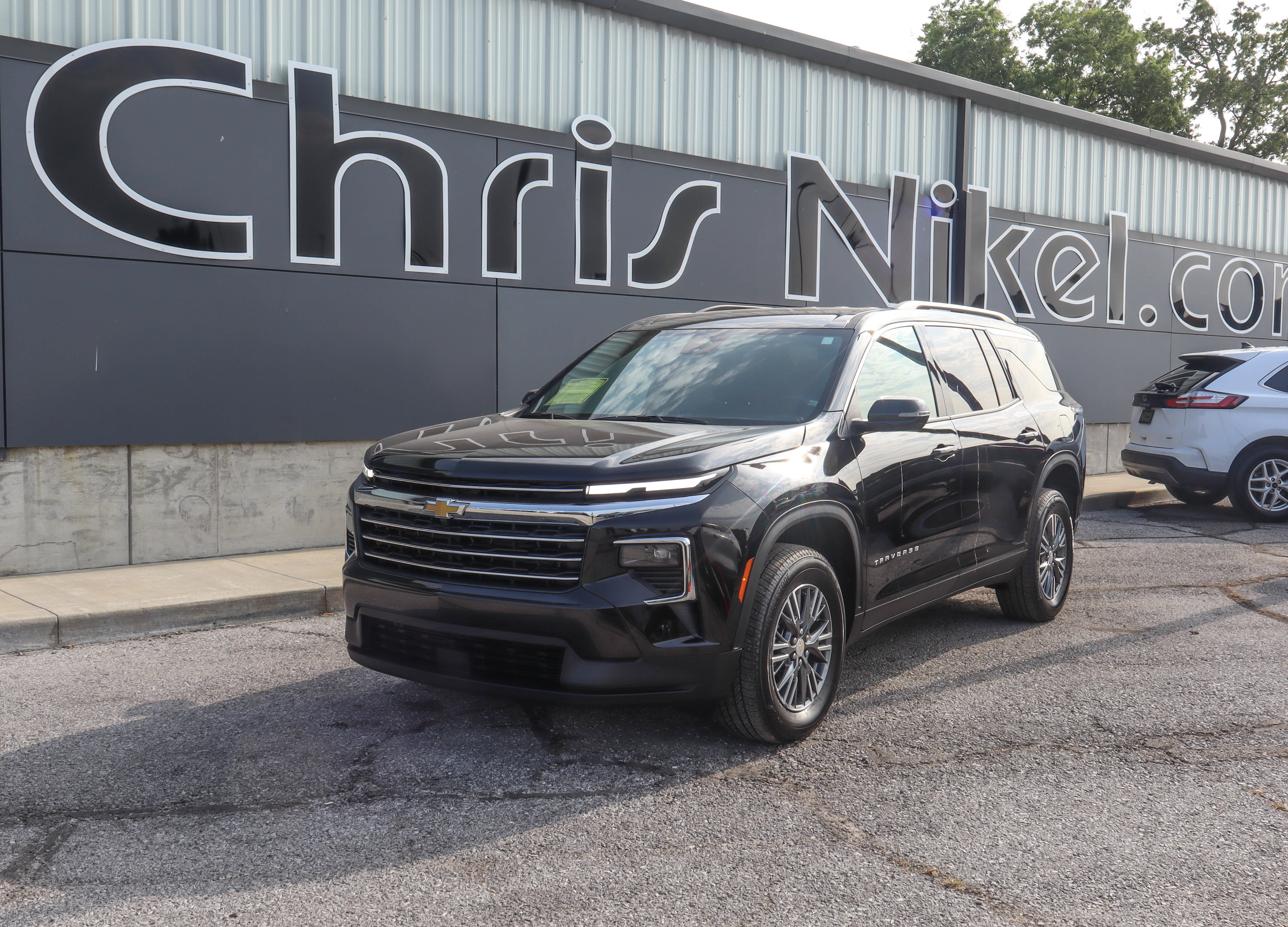 Used 2026 Chevrolet Traverse LT