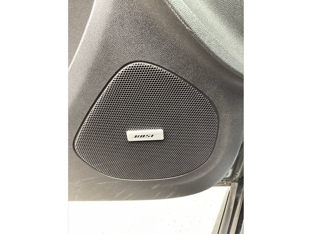 Used 2019 Chevrolet Volt LT w/ Comfort Package FWD image 39