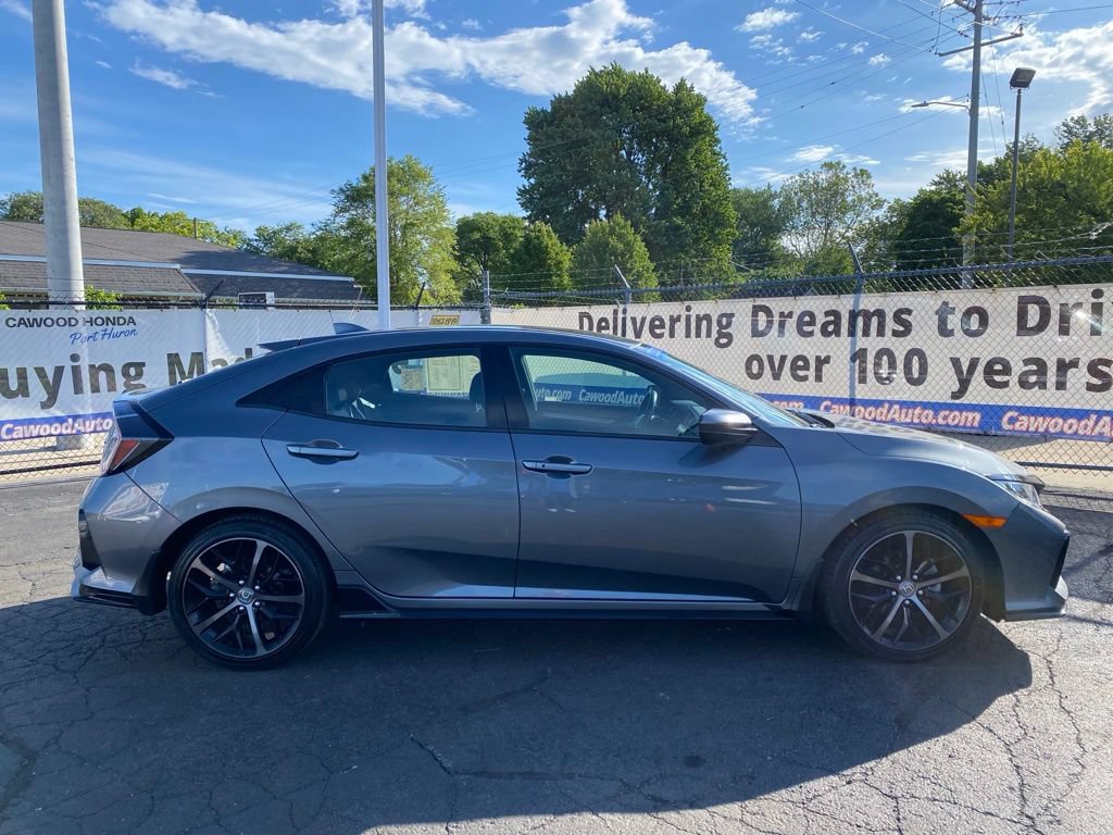 Used 2021 Honda Civic Sport image 2