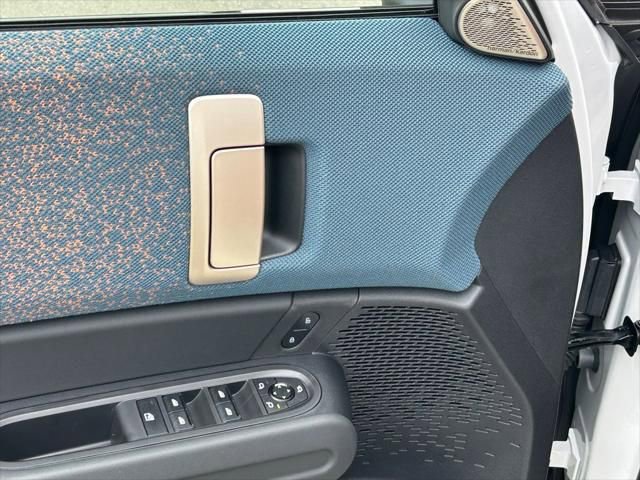 New 2025 MINI Cooper Countryman SE w/ Comfort Package Max image 12