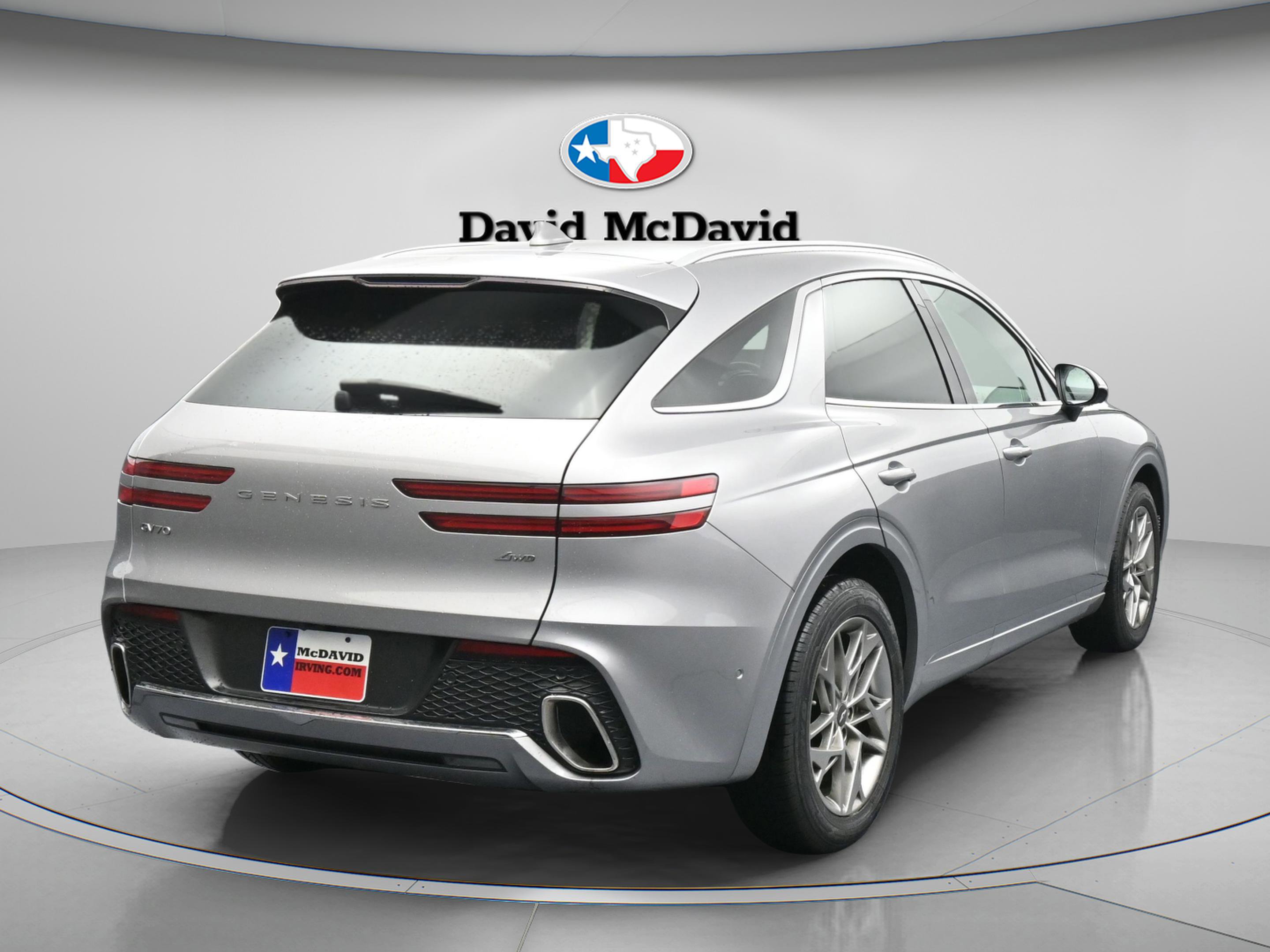 Used 2022 Genesis GV70 2.5T w/ Advanced Package image 8