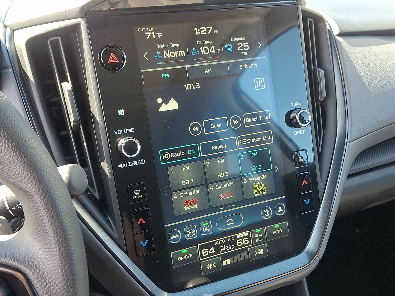 Certified 2026 Subaru Crosstrek 2.5i Premium AWD/4WD image 17