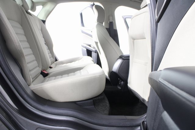 Used 2018 Ford Fusion S image 18