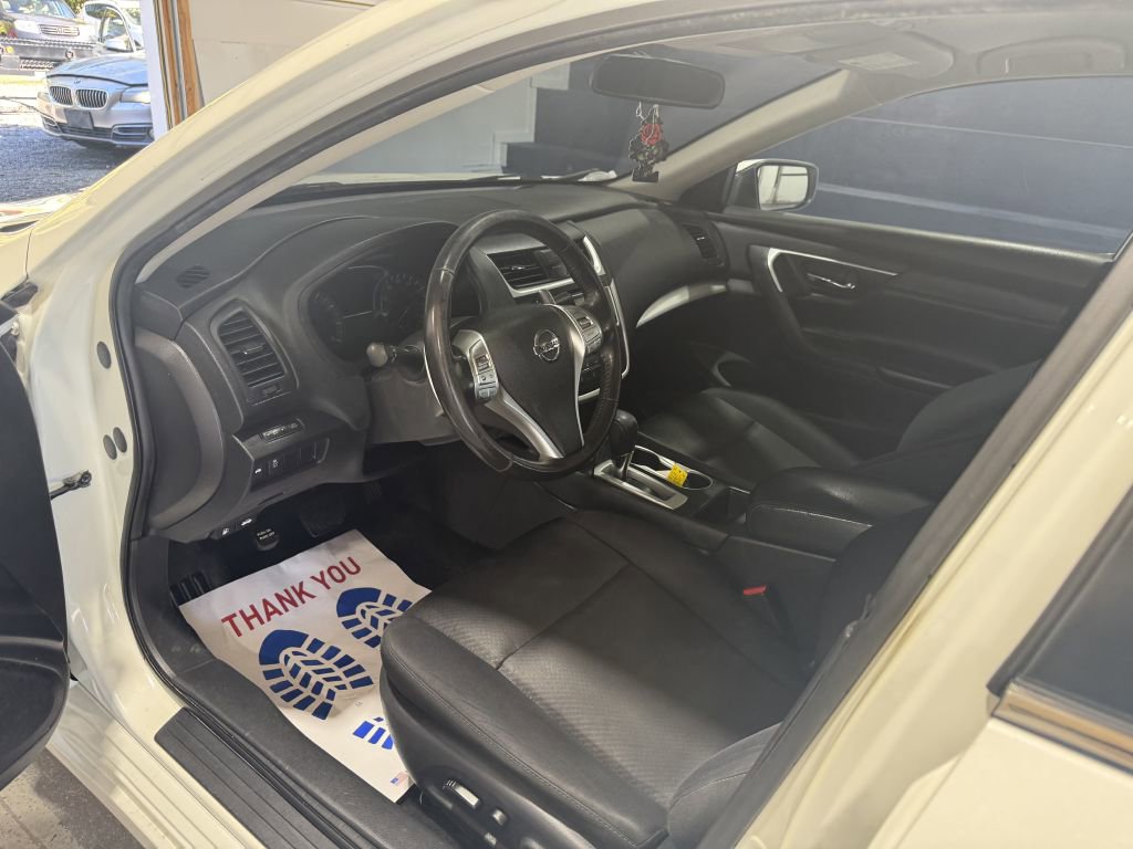 Used 2017 Nissan Altima 2.5 SR image 5