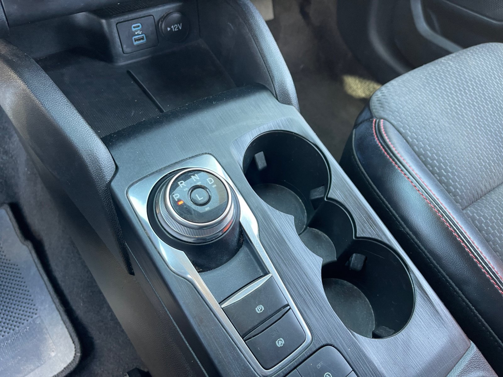 Used 2023 Ford Escape ST-Line AWD/4WD image 15