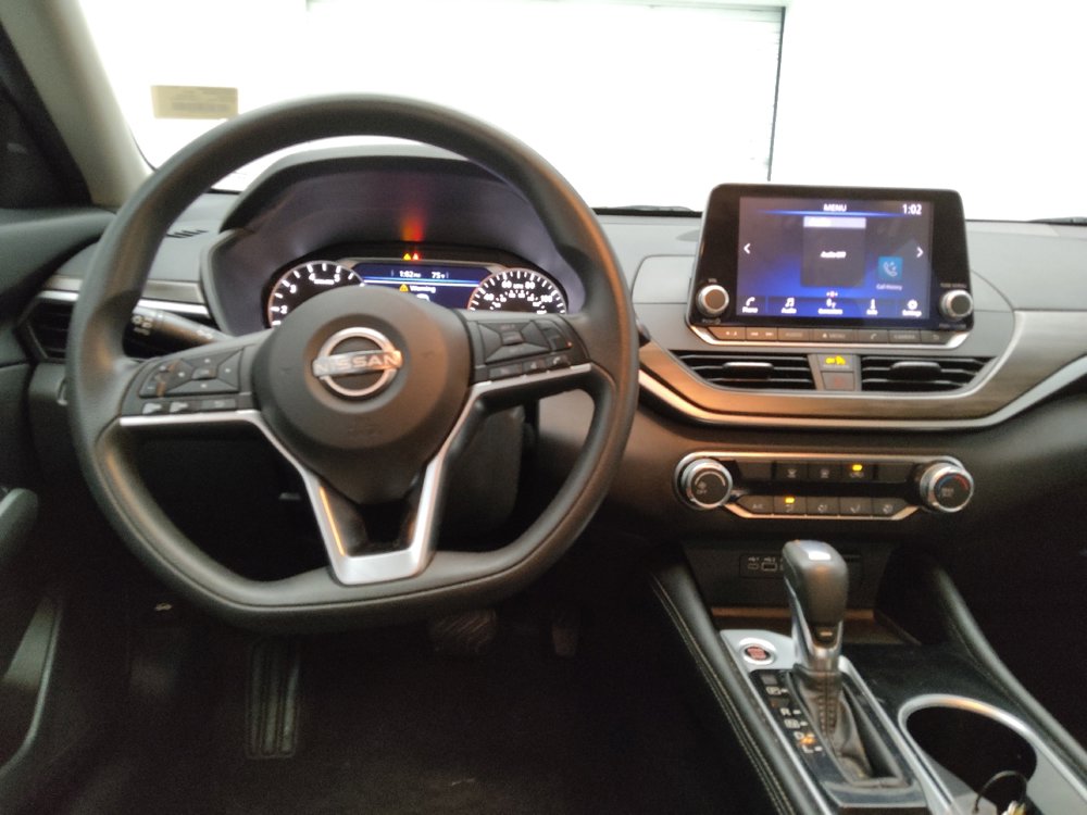 Used 2023 Nissan Altima 2.5 SV image 22