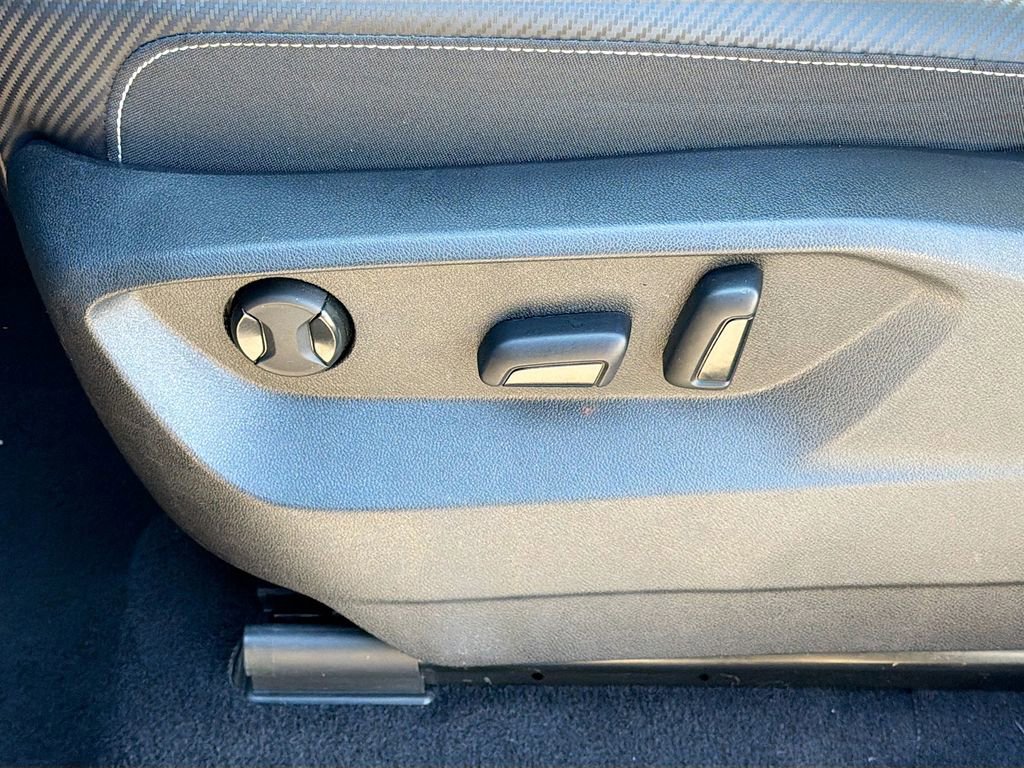 Used 2024 Volkswagen Atlas Cross Sport SE image 26