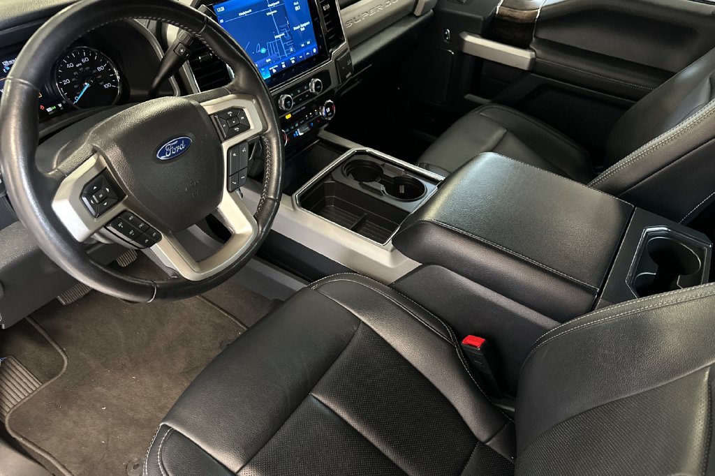 Used 2022 Ford F350 Lariat w/ Chrome Package AWD/4WD image 12