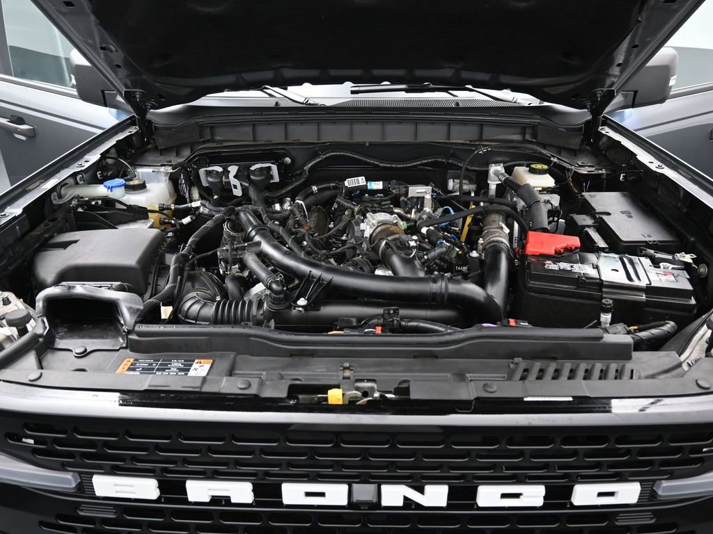 Used 2024 Ford Bronco Wildtrak image 38