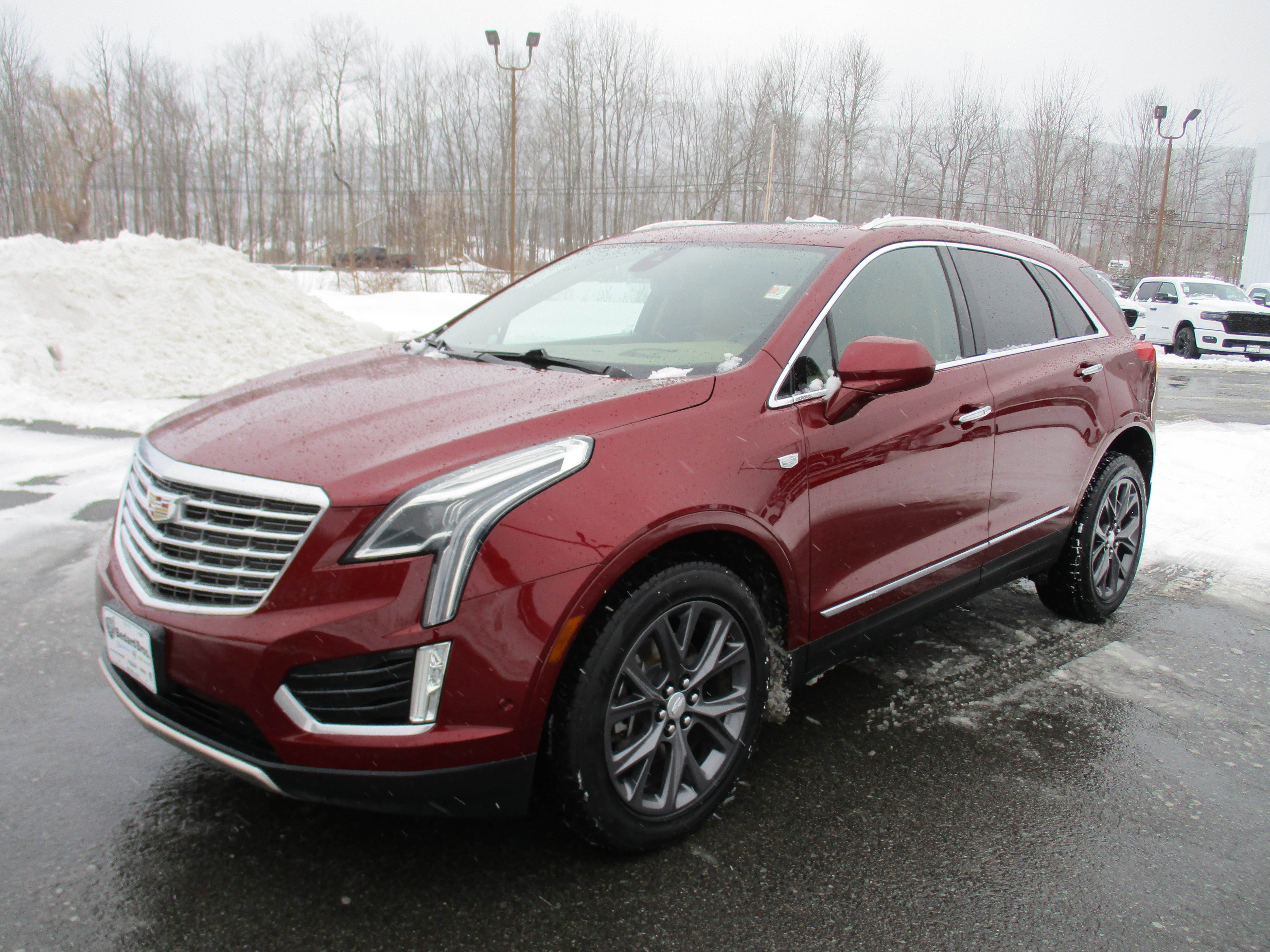 Used 2018 Cadillac XT5 Platinum w/ Driver Assist Package
