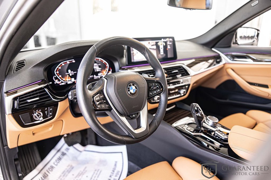Used 2023 BMW 530i xDrive w/ Convenience Package AWD/4WD image 21