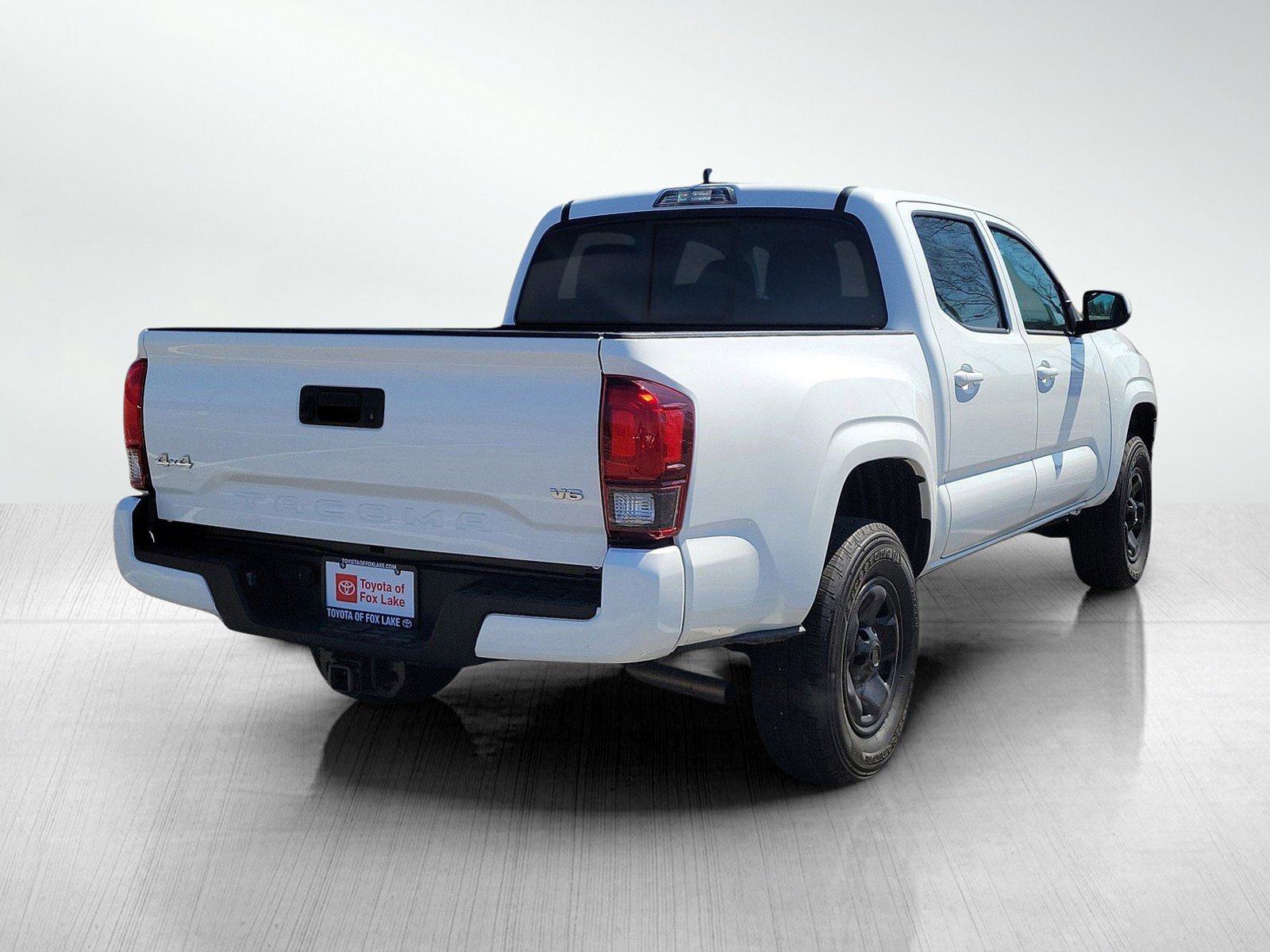 Used 2023 Toyota Tacoma SR AWD/4WD image 4