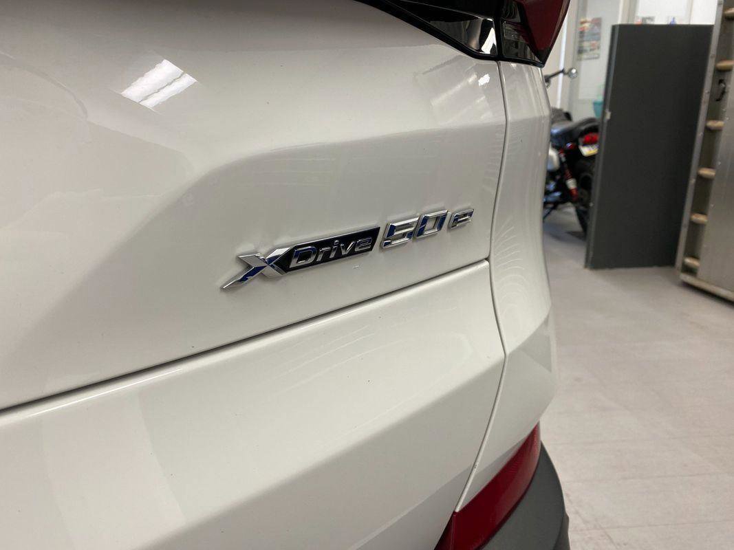 Used 2024 BMW X5 xDrive50e image 24