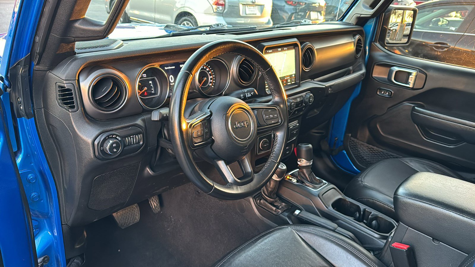 Used 2022 Jeep Gladiator Sport image 13