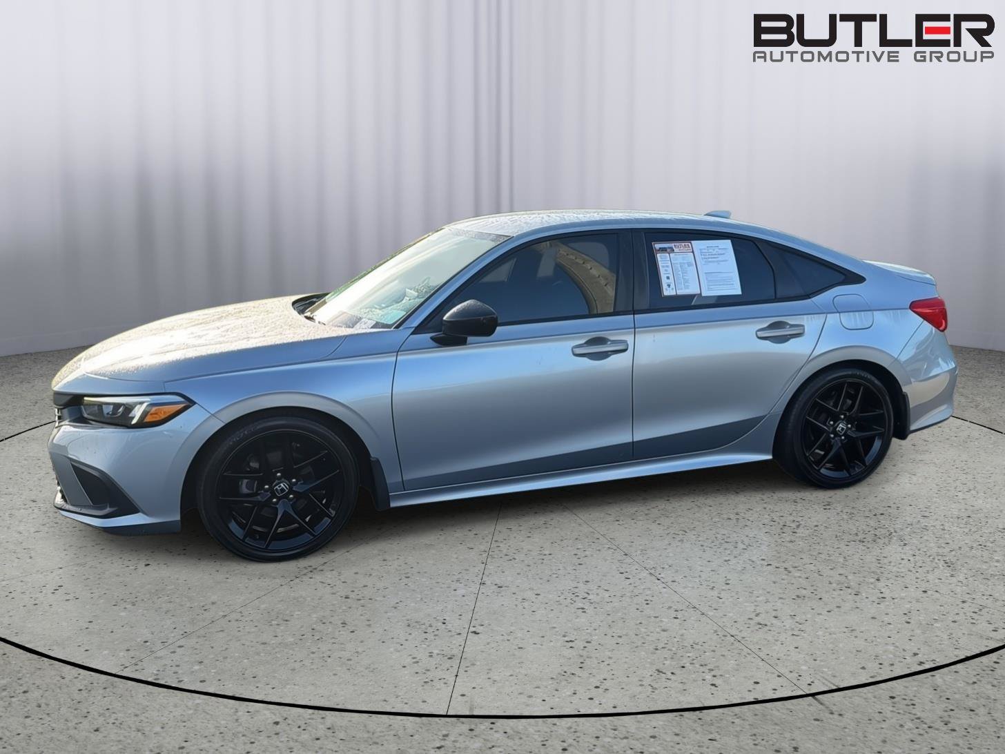 Used 2023 Honda Civic Sport image 3