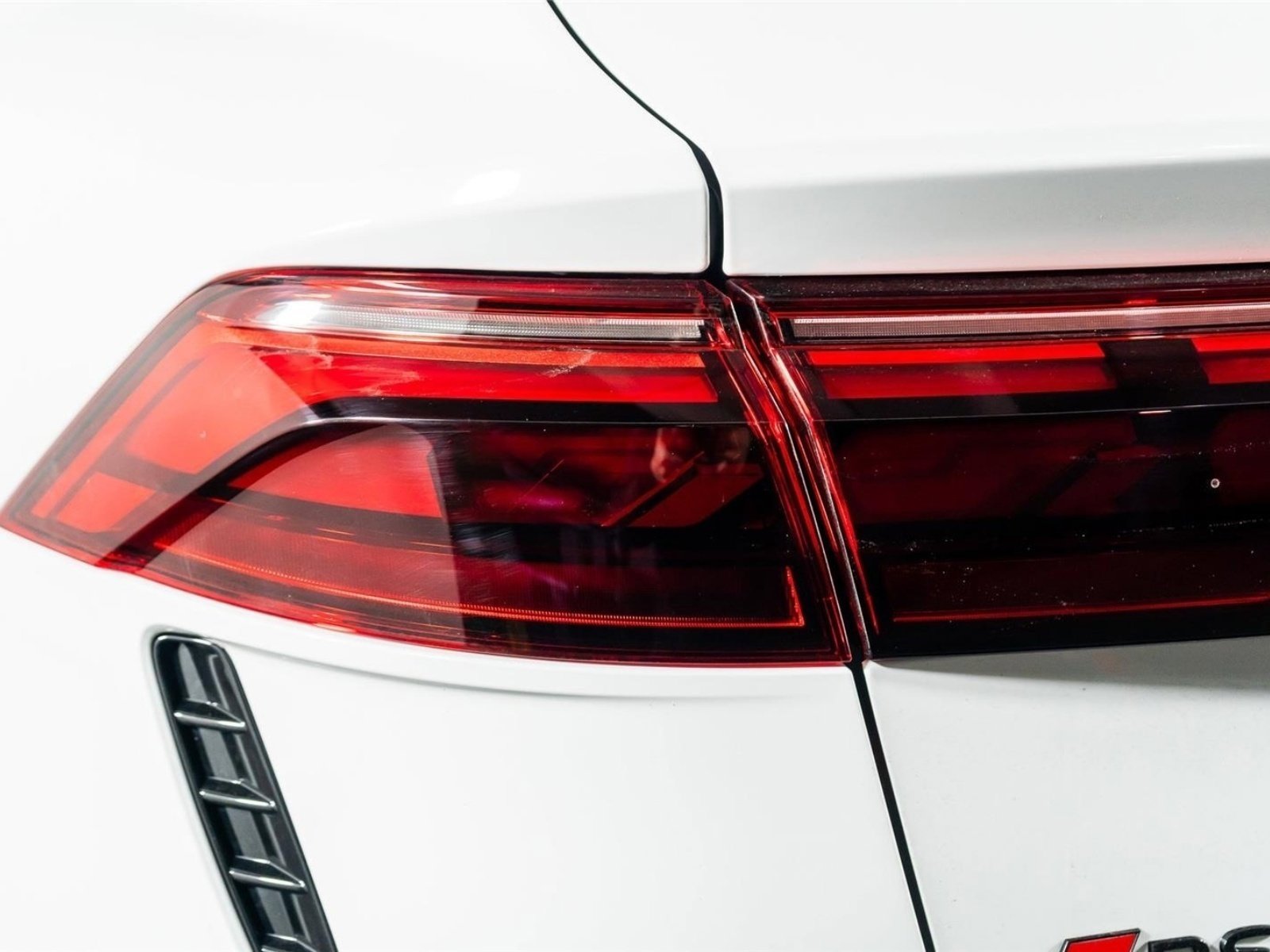 Used 2025 Audi RS Q8 performance image 12