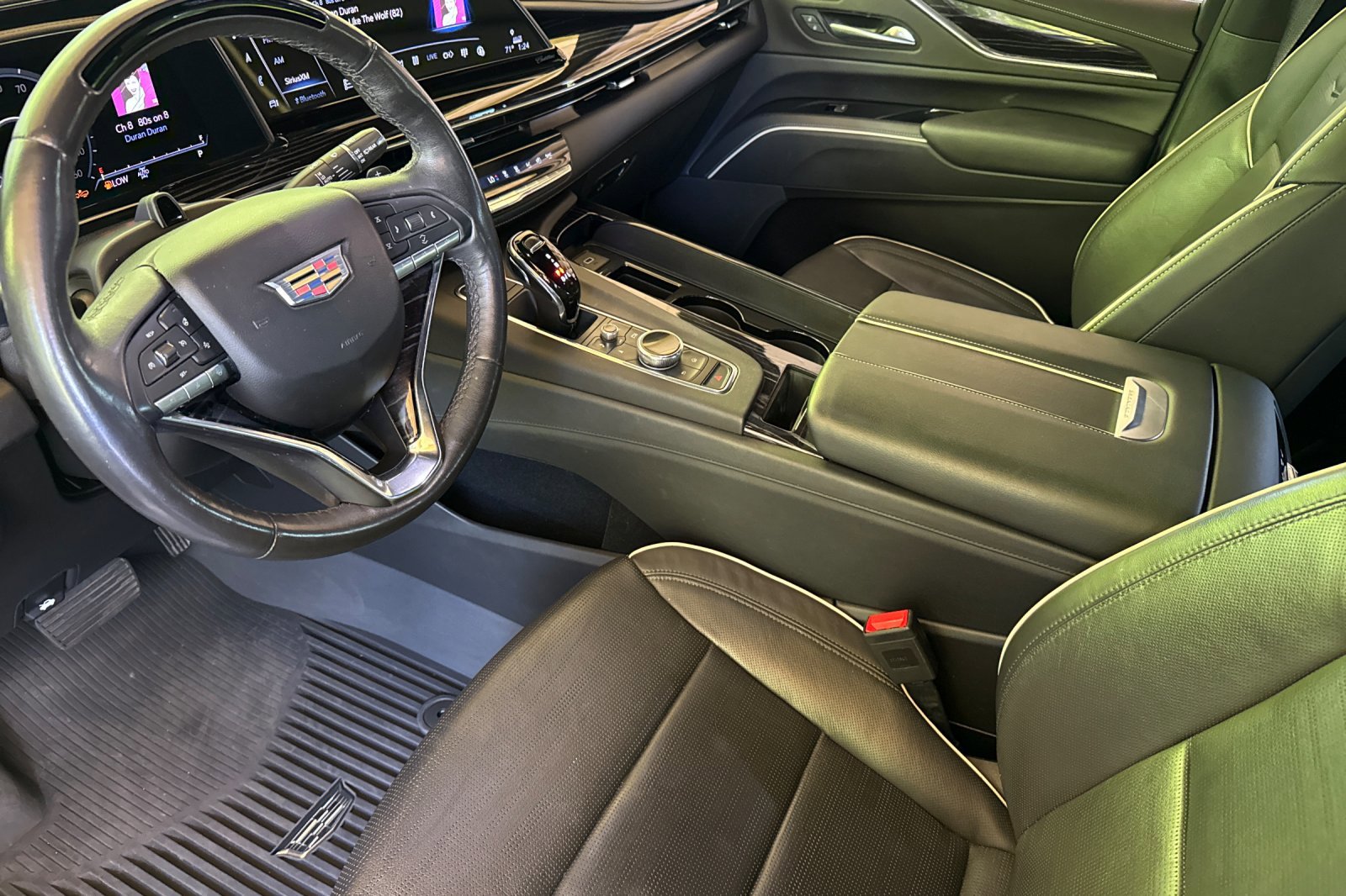 Used 2023 Cadillac Escalade ESV Sport w/ Touring Package AWD/4WD image 11