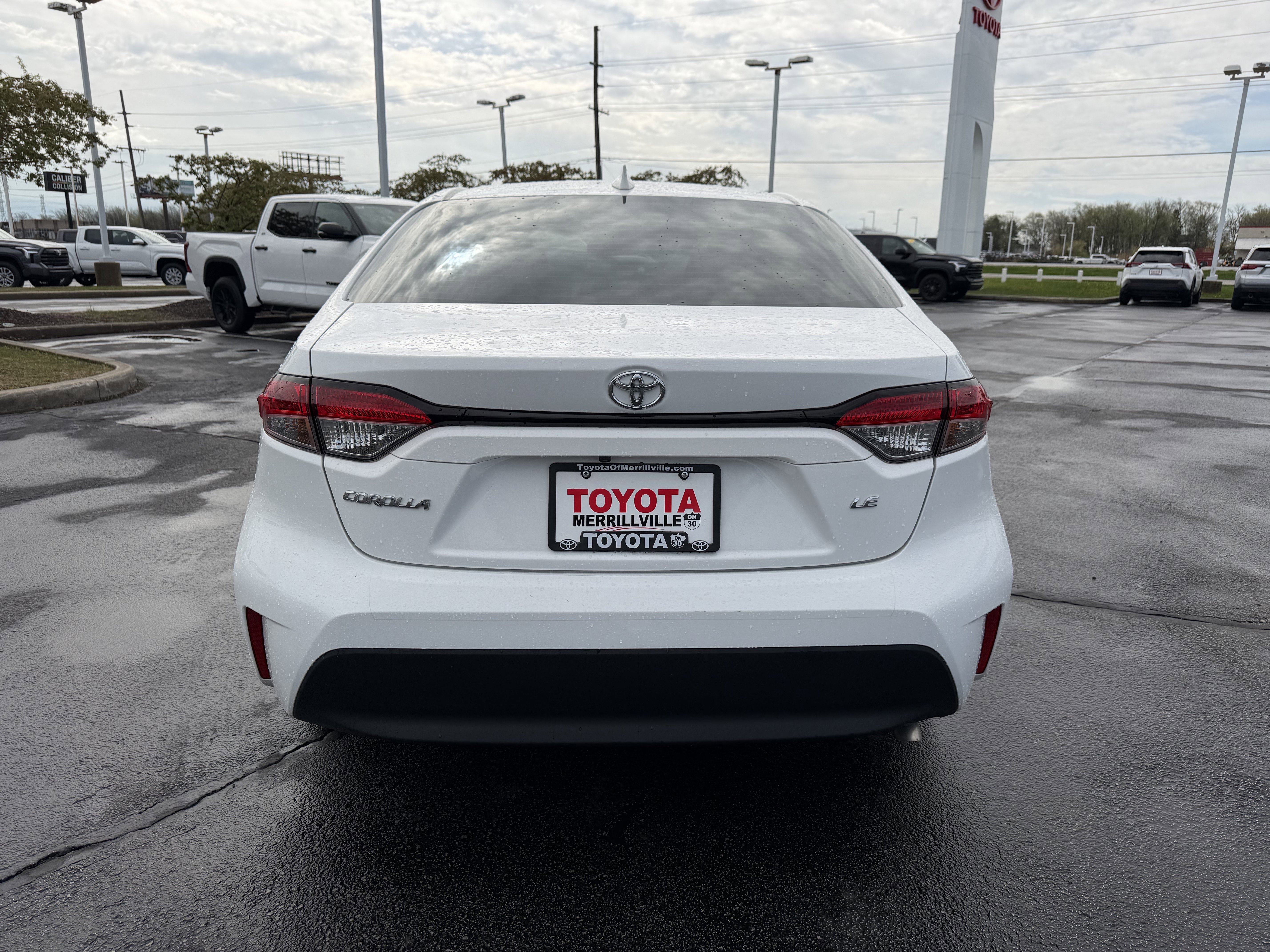 Used 2025 Toyota Corolla LE image 7