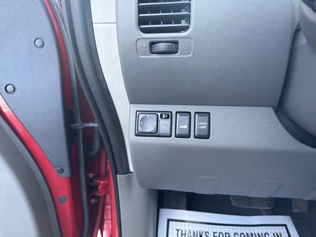 Used 2019 Nissan Frontier SV image 16