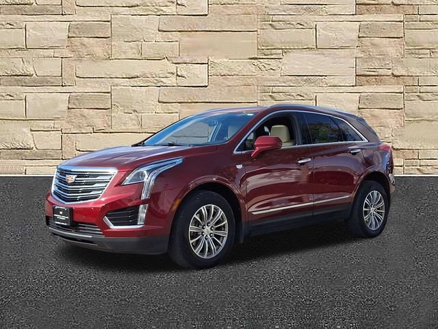 Used 2017 Cadillac XT5 Luxury w/ Driver Awareness Package image 3