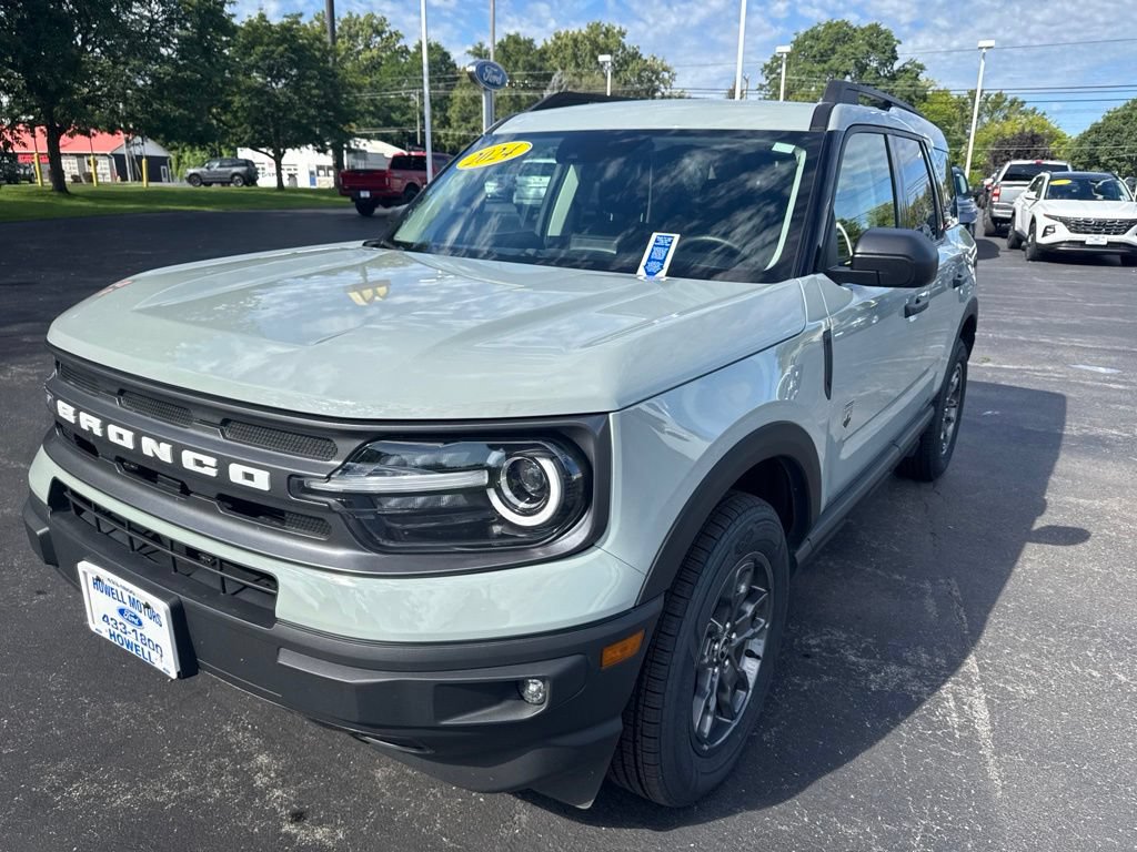 Used 2024 Ford Bronco Sport Big Bend w/ Convenience Package AWD/4WD image 3