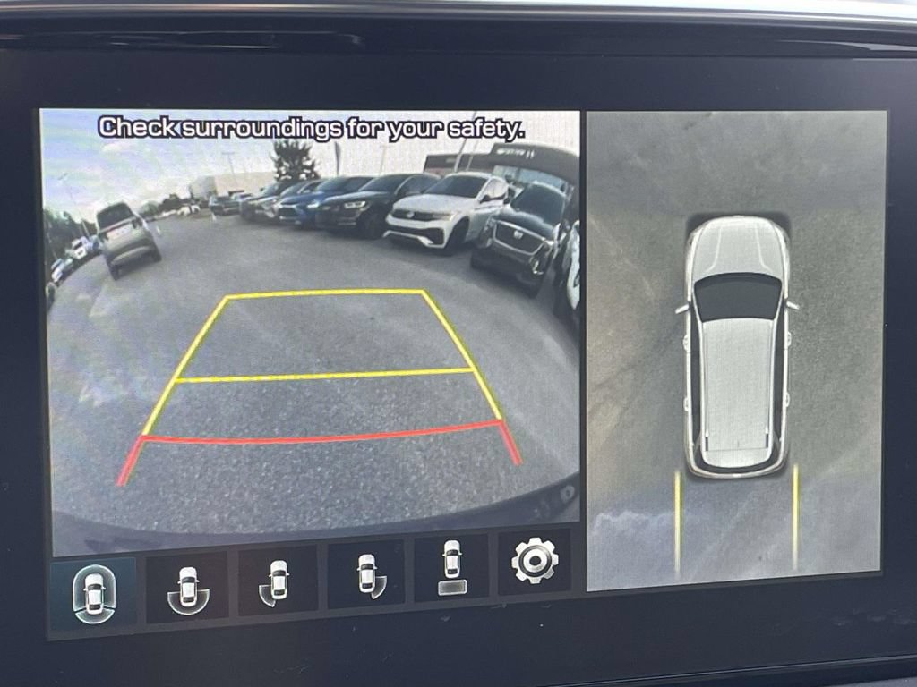 Used 2020 Hyundai Santa Fe Limited AWD/4WD image 19
