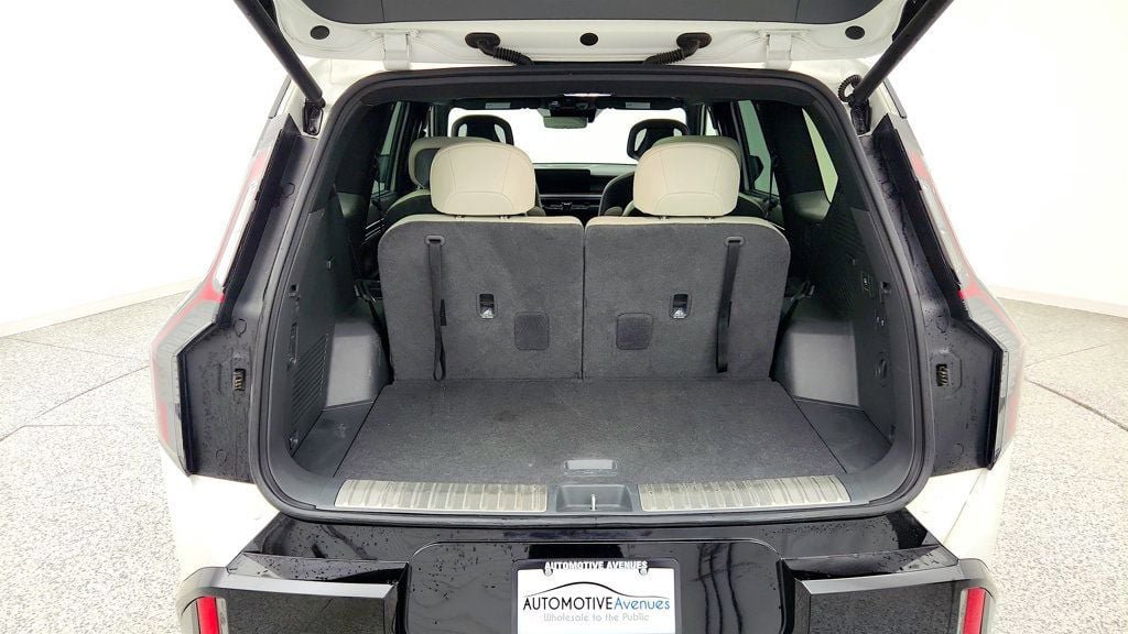 Used 2025 Kia EV9 GT-Line AWD/4WD image 22