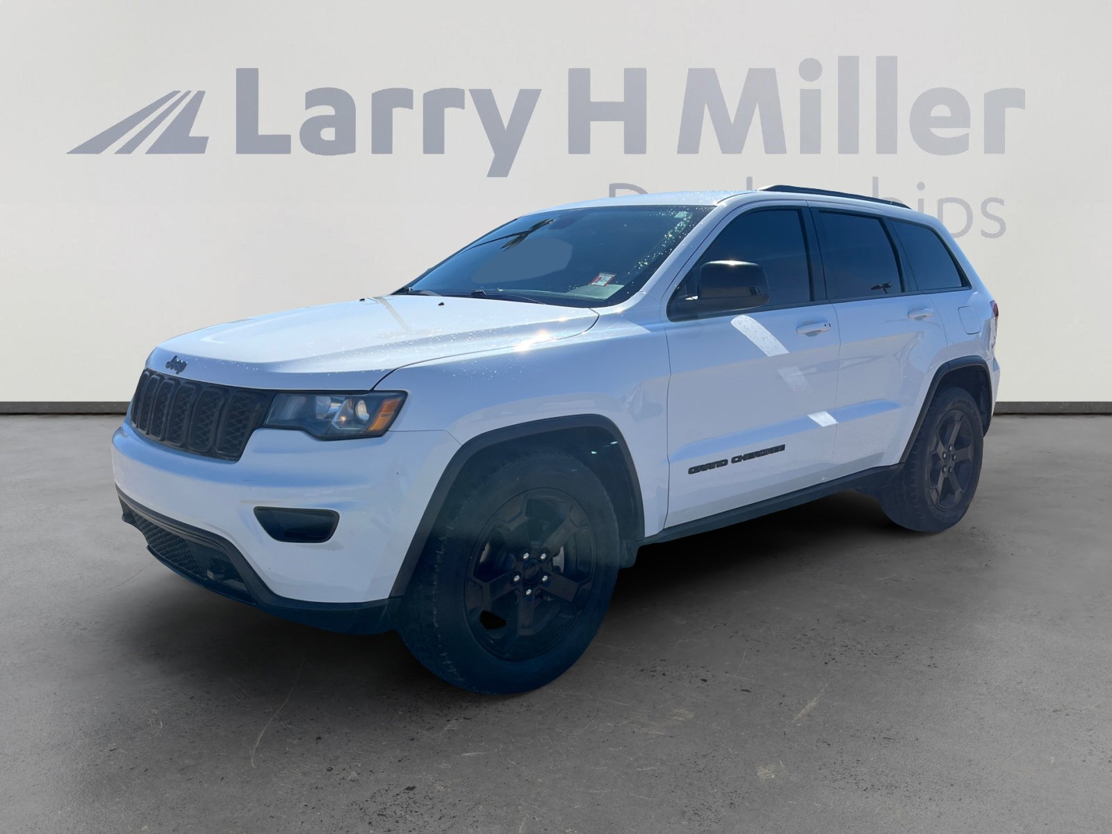 Used 2020 Jeep Grand Cherokee Laredo
