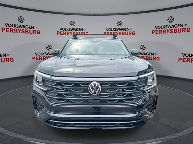 New 2026 Volkswagen Atlas Cross Sport SEL R-Line image 3