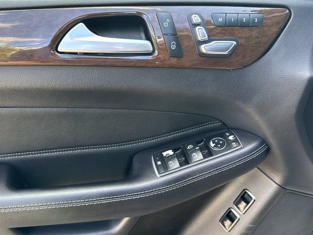 Used 2018 Mercedes-Benz GLS 450 4MATIC image 20