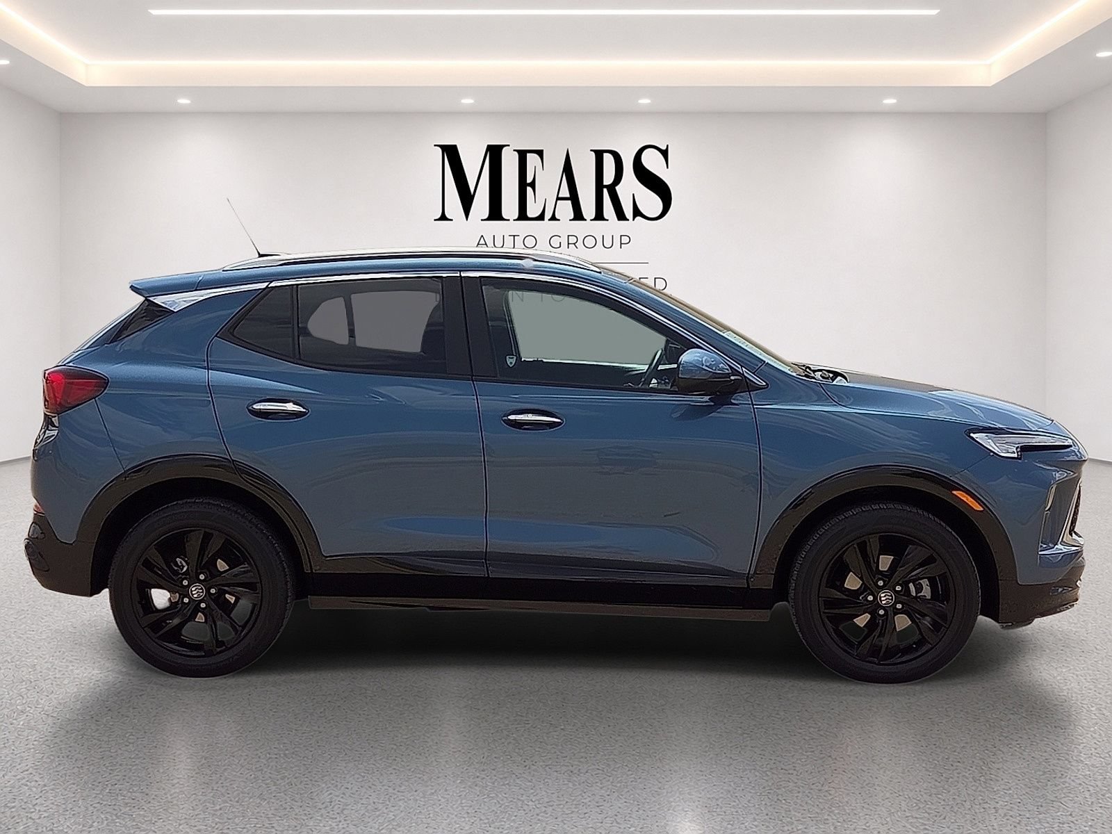 Used 2024 Buick Encore GX Sport Touring FWD image 6