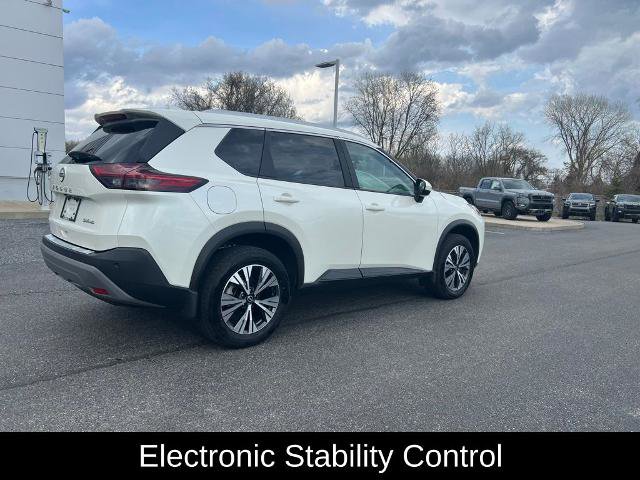Certified 2023 Nissan Rogue SV w/ SV Premium B Package AWD/4WD image 17