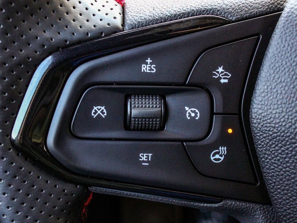 Used 2025 Chevrolet TrailBlazer RS w/ Convenience Package image 27