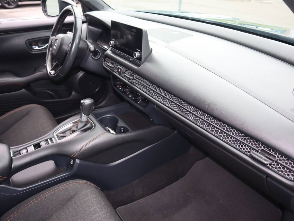 Used 2023 Honda HR-V Sport image 26