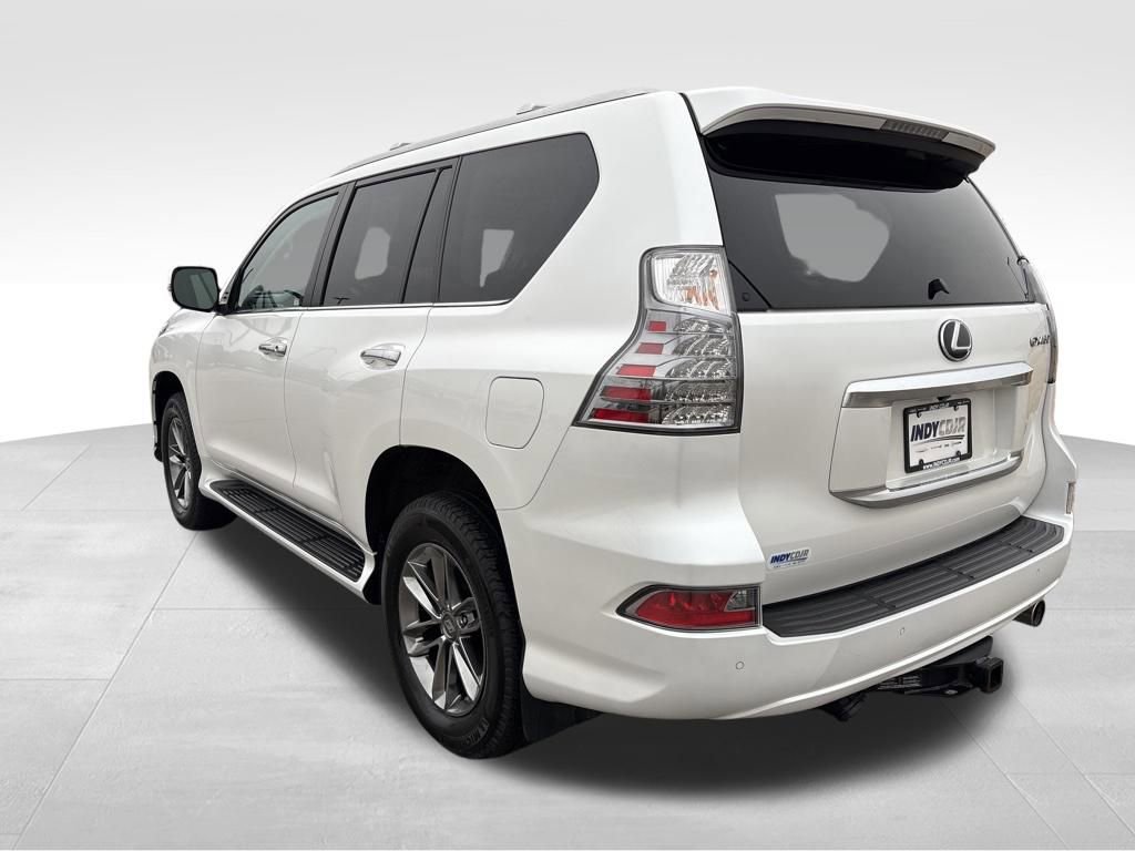 Used 2023 Lexus GX 460 Premium w/ Premium Package image 6