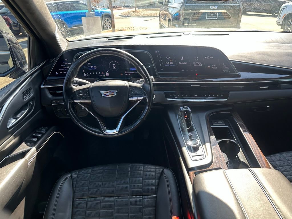 Used 2023 Cadillac Escalade ESV Premium Luxury Platinum image 22