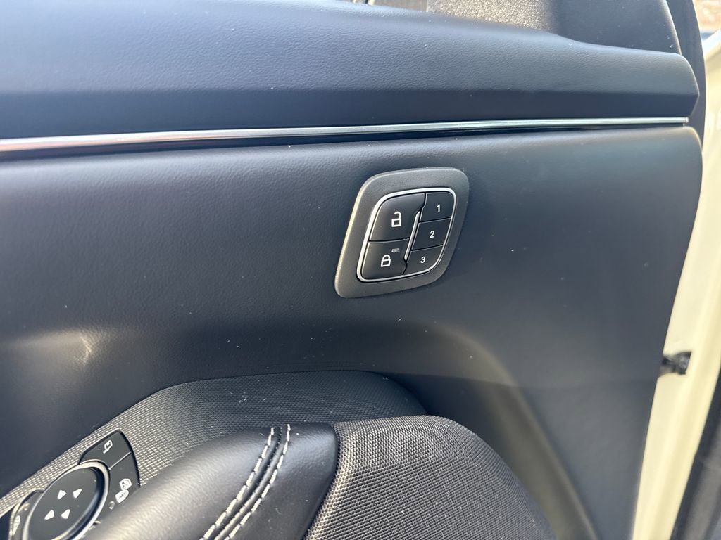 Used 2025 Ford Mustang Mach-E Select w/ Comfort Package Lite image 26