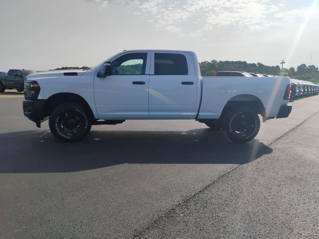 New 2026 RAM 2500 Tradesman AWD/4WD image 8