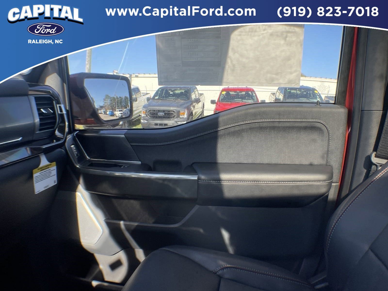 New 2023 Ford F150 Lariat w/ Equipment Group 502A High image 29