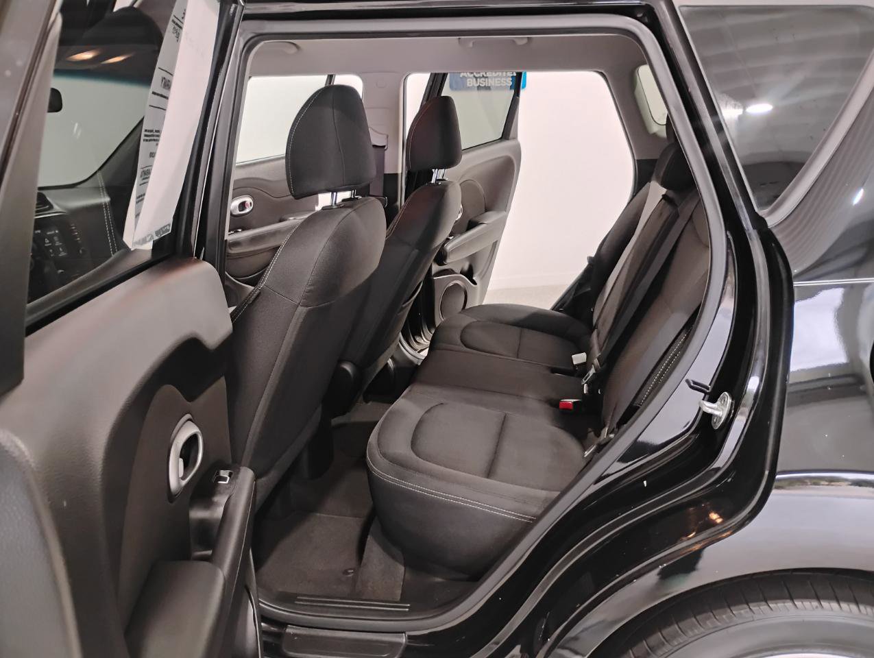 Used 2019 Kia Soul + FWD image 34