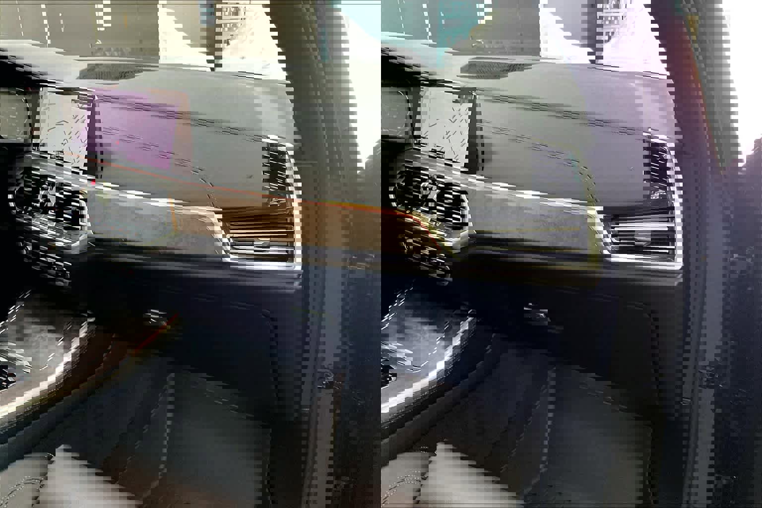 Used 2020 BMW X5 xDrive40i w/ Convenience Package image 18