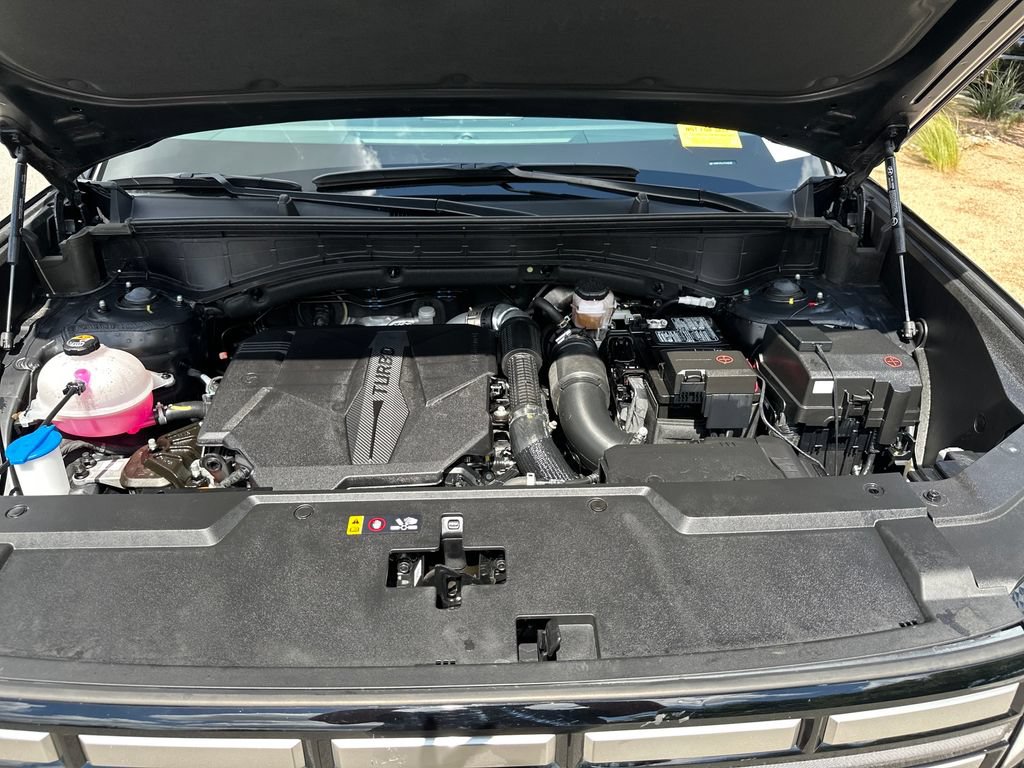 Used 2026 Hyundai Santa Fe SEL FWD image 16
