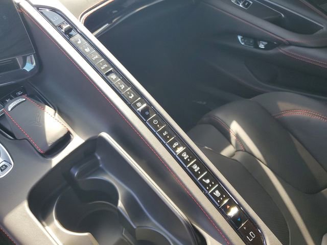 Used 2024 Chevrolet Corvette Stingray Premium Cpe w/ Stealth Interior Trim Package image 21