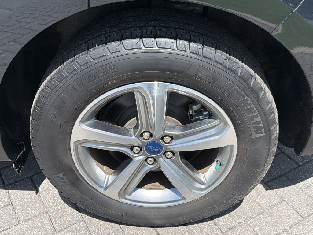Used 2022 Ford Edge SEL w/ Convenience Package AWD/4WD image 18